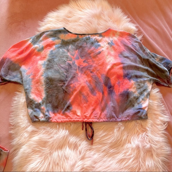 Fashion Nova tie dye biker shirt set medium - Picture 7 of 8